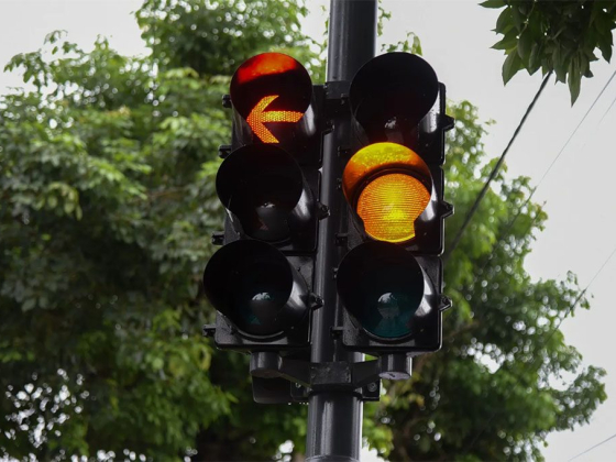 006/MAD/2024 - Onda verde en semáforos