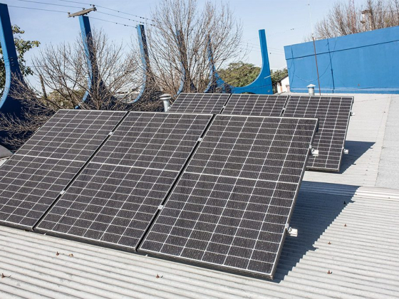 013/MAD/2025 - Instalación y uso eficiente de Paneles Solares en Predios Municipales
